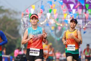 BIB: 41245, 45187
                            <button type="button" onclick="openModal(9927464)" class="btn btn-primary btn-sm float-right btn-popup" data-toggle="modal" data-target=".modal-high-quality">
                        <i class="fas fa-shopping-cart"></i> Add to Cart
                    </button>
                                            <button type="button" onclick="isThisMe(9927464, true)" class="btn btn-success btn-sm float-right btn-popup btn-isme hidden" data-toggle="tooltip" data-placement="bottom" title="นี่คือรูปของคุณใช่ไหม คลิกที่นี่เพื่อเอาเข้าอัลบั้ม">
                        <i class="fas fa-plus"></i> Add to album
                    </button>
                    <button type="button" onclick="isThisMe(9927464, false)" class="btn btn-warning btn-sm float-right btn-popup btn-isnotme hidden">
                        <i class="fas fa-ban"></i> Remove from album
                    </button>